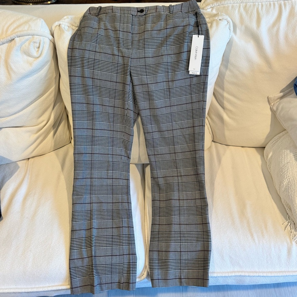 NWT Calvin Klein modern fit houndstooth trousers